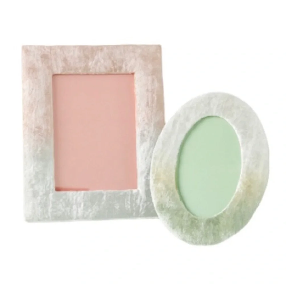 NWT Anthropologie Mona Ombré Velvet Frame in Pink